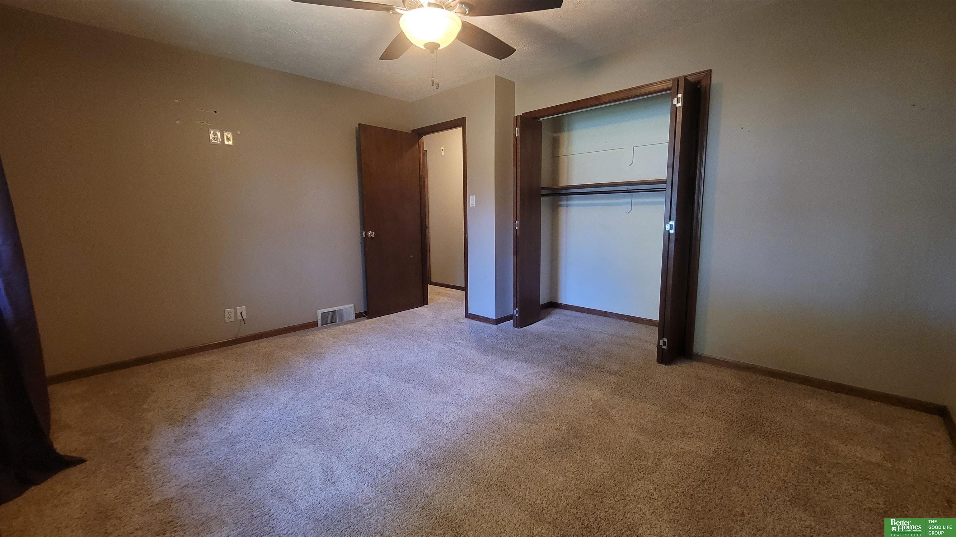 932 Woodcrest Court