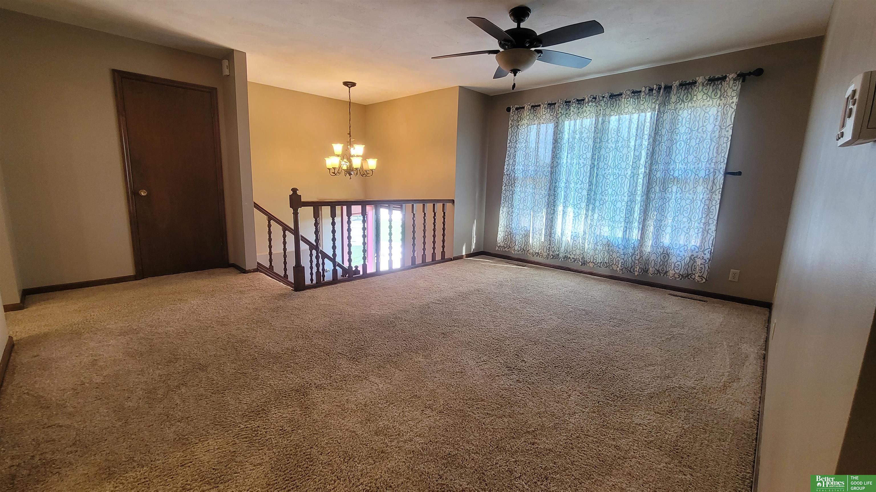 932 Woodcrest Court