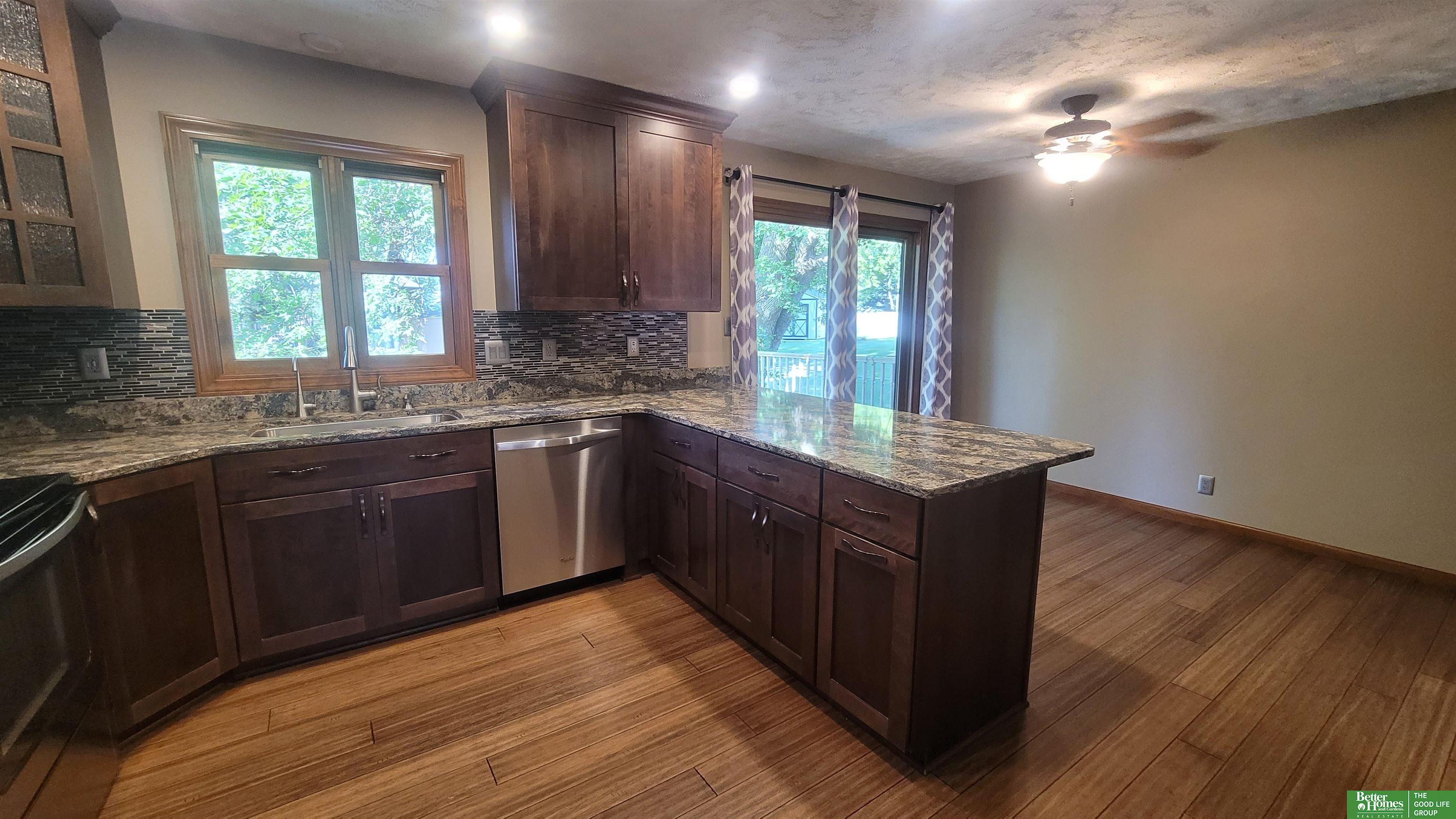 932 Woodcrest Court