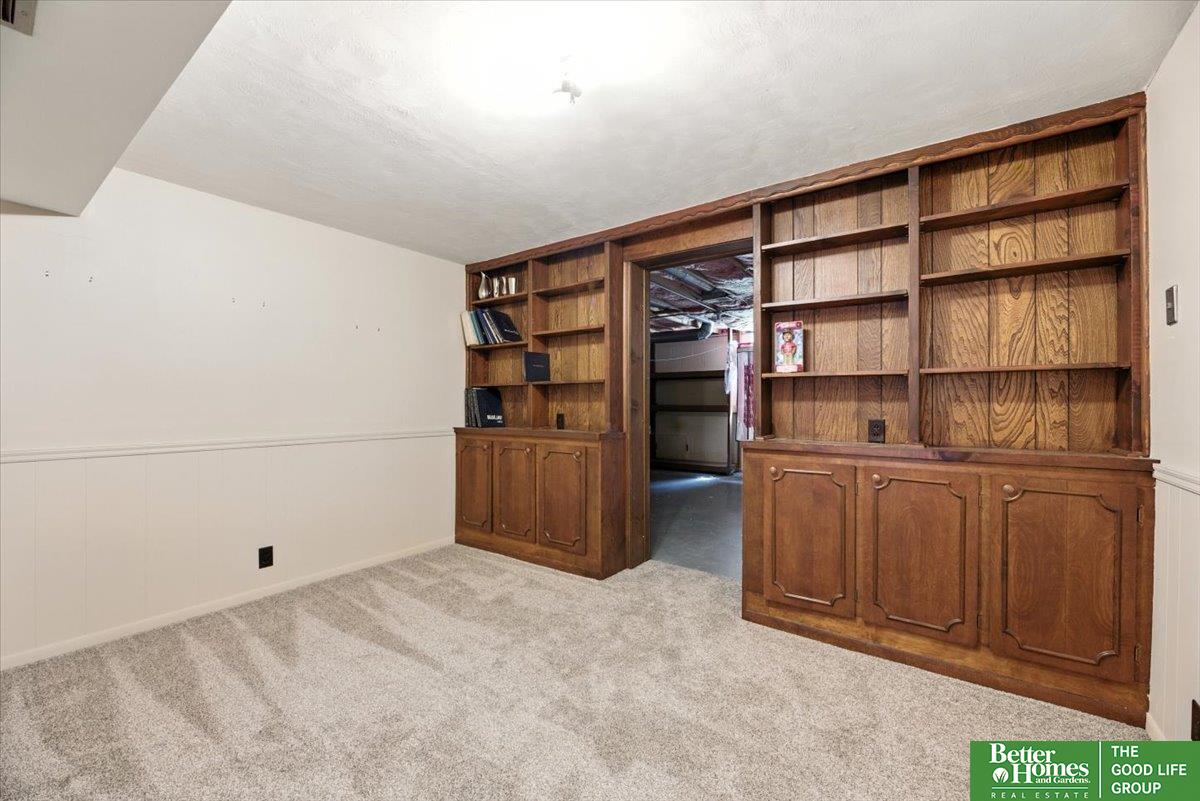 101 N Kings Circle