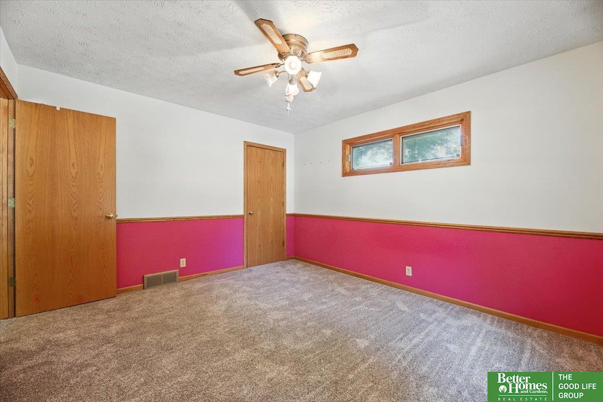 101 N Kings Circle