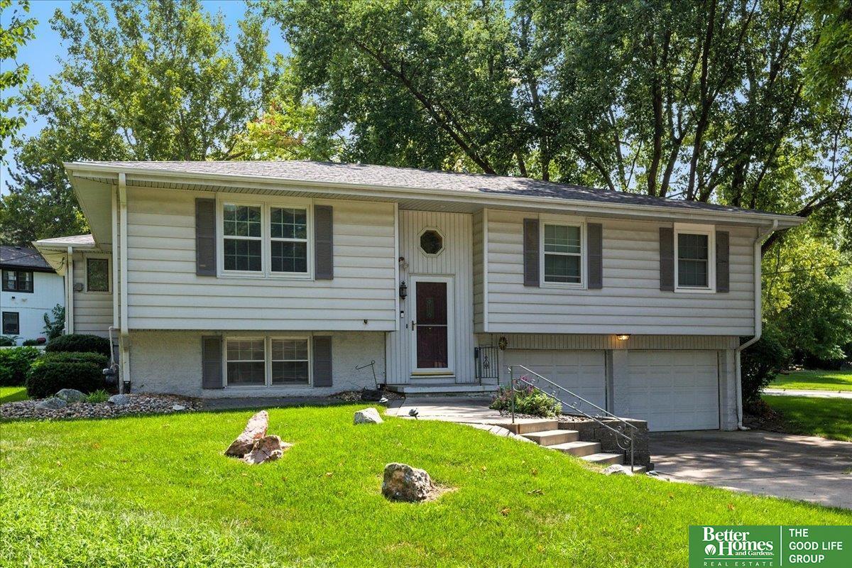 101 N Kings Circle
