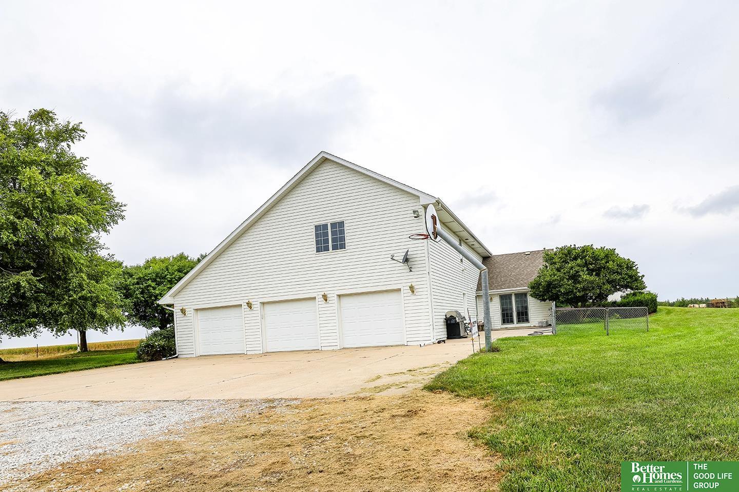 1107 Road P Road