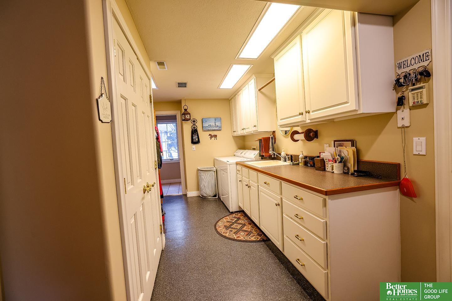 1107 Road P Road