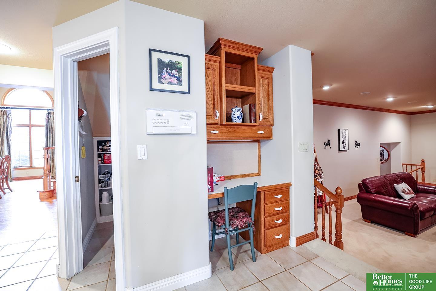 1107 Road P Road