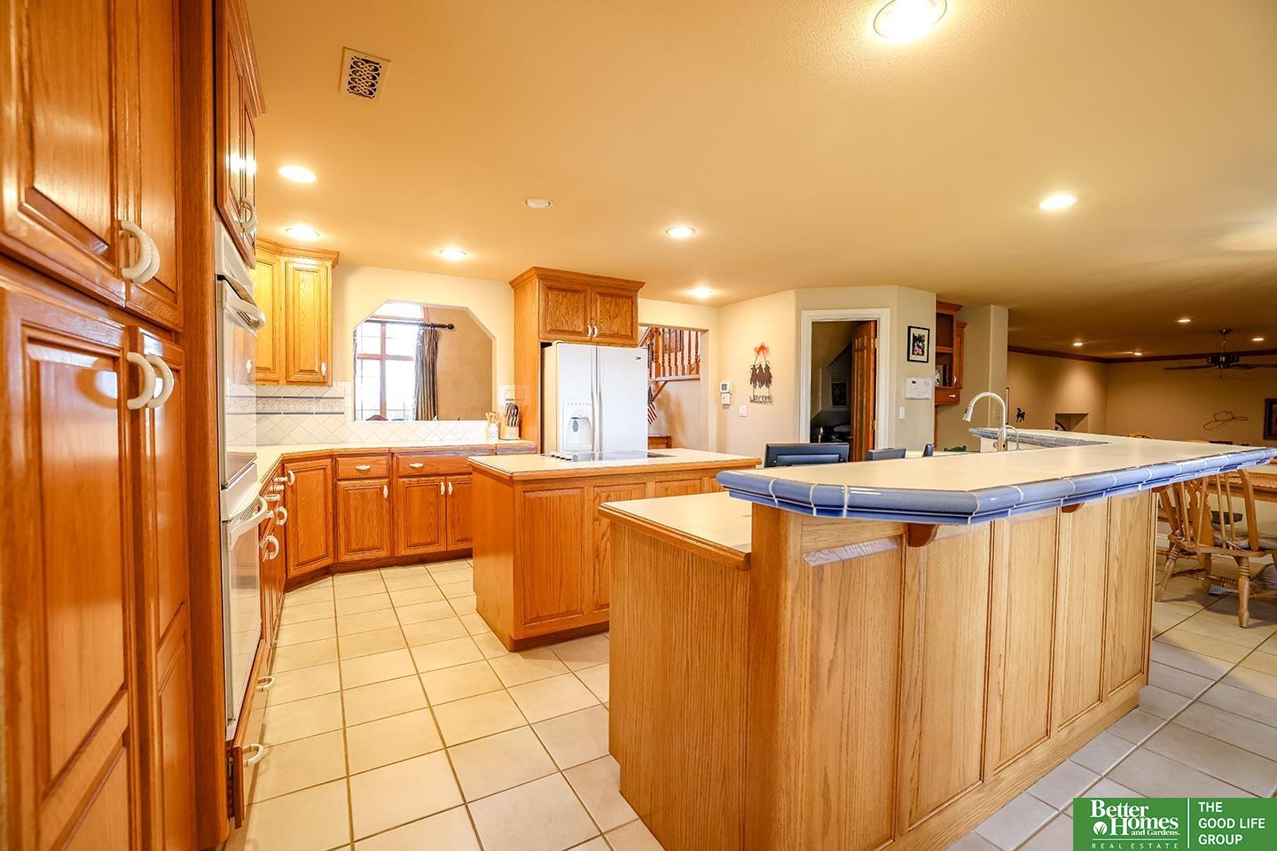1107 Road P Road