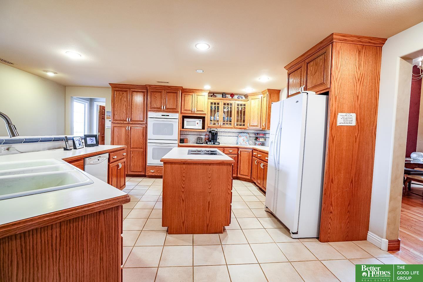 1107 Road P Road