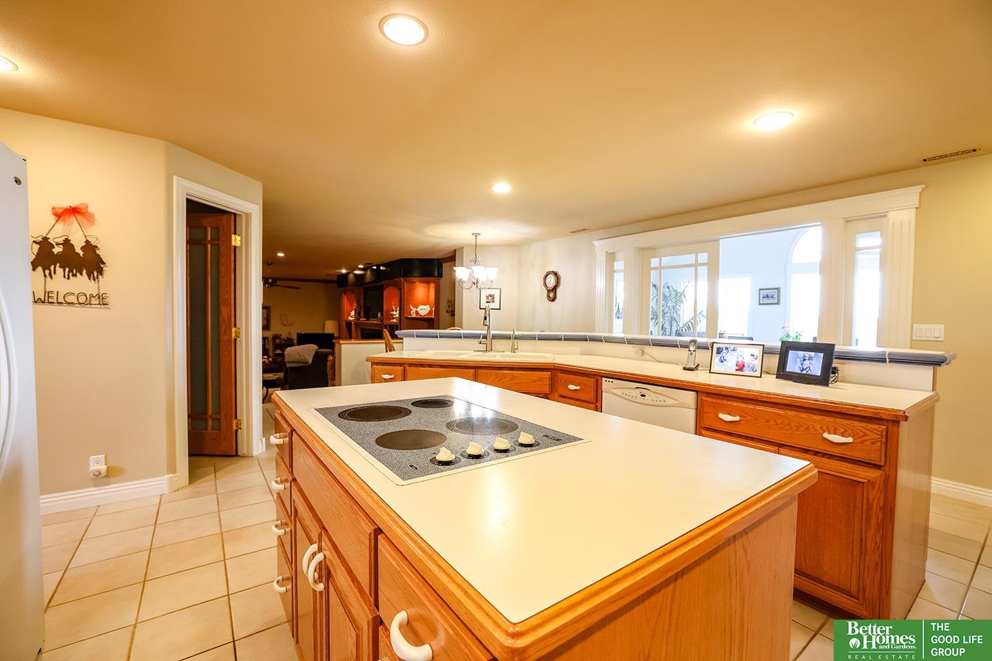 1107 Road P Road