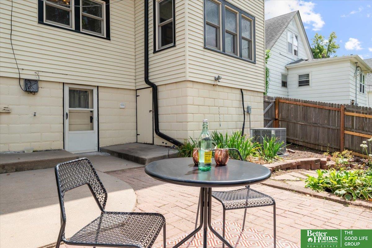 2326 N 61st Street E