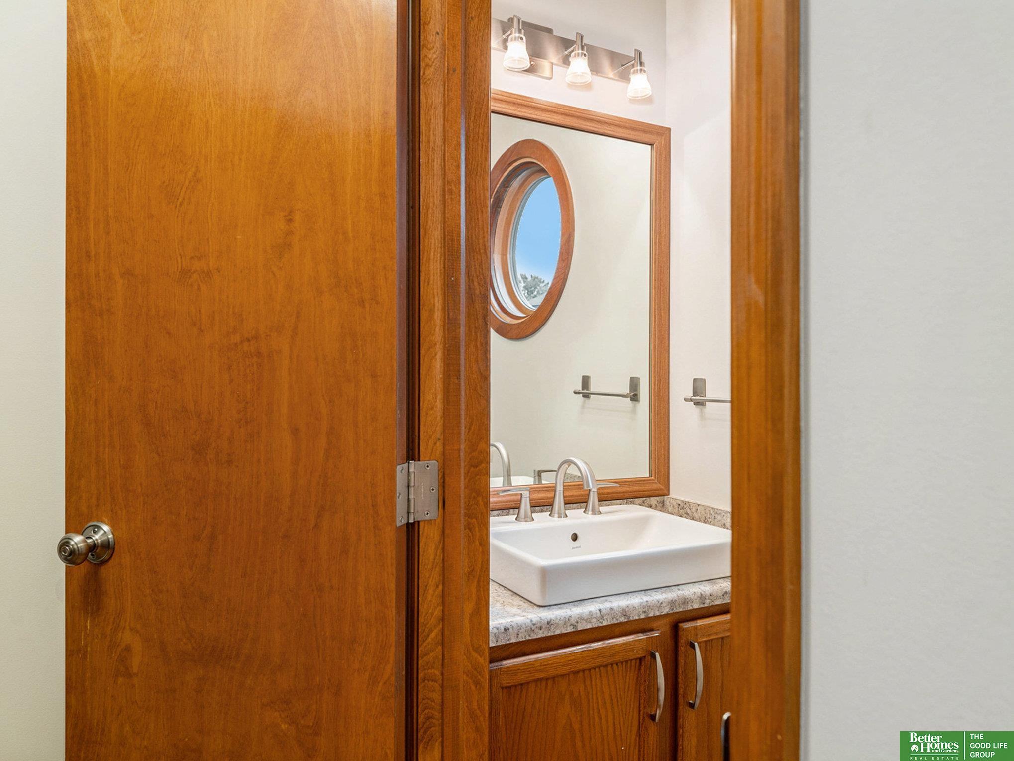 703 S 38th Street