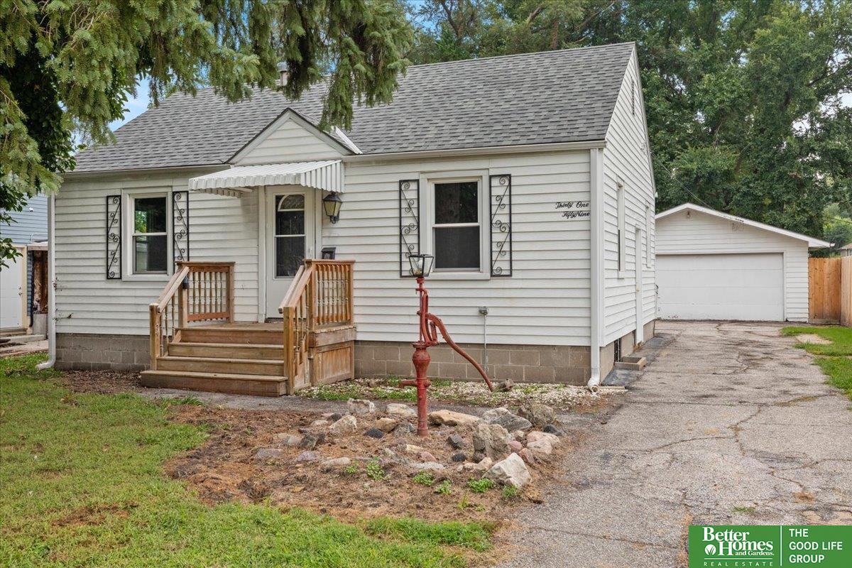 3159 Paxton Boulevard