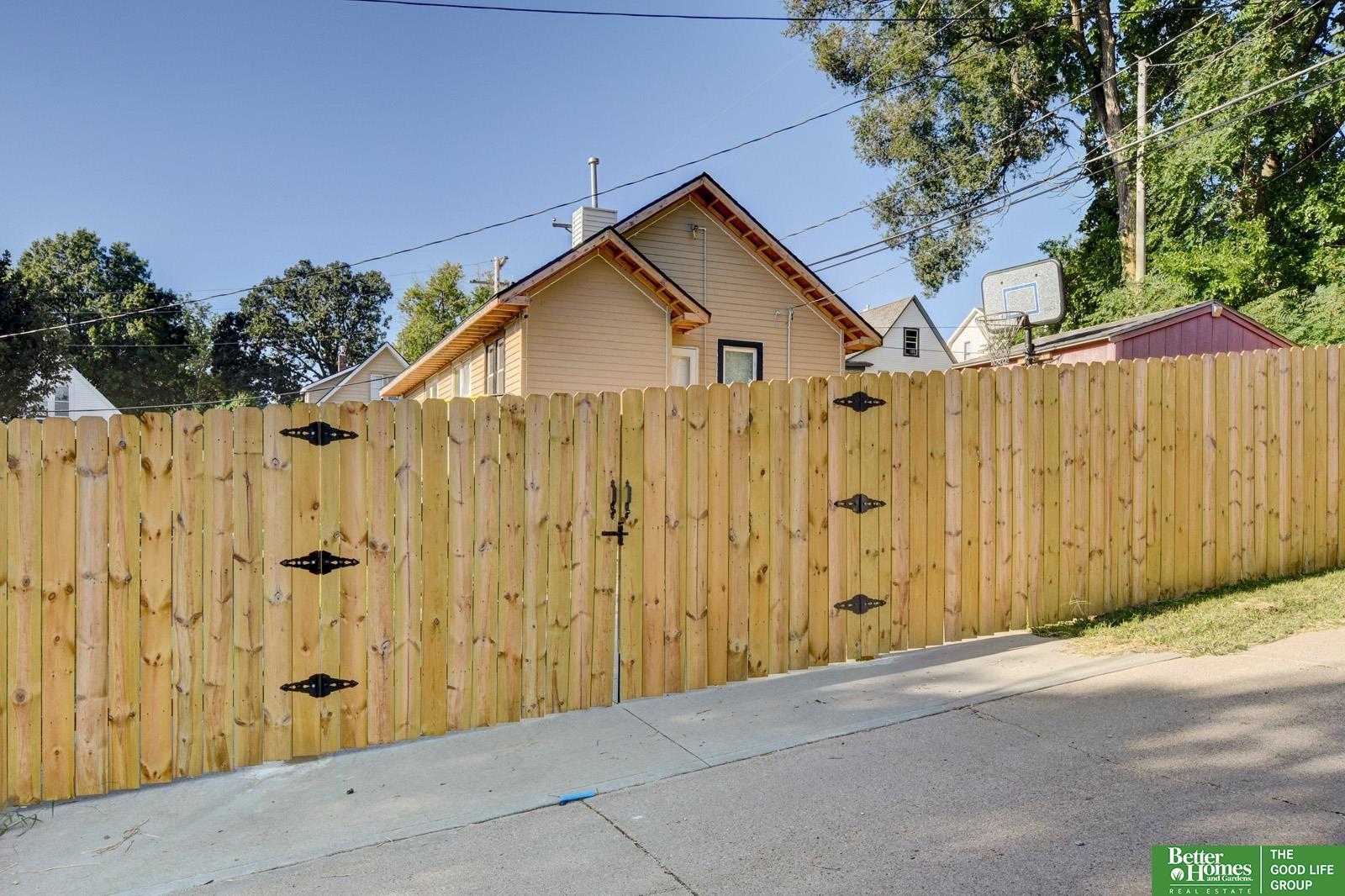 2308 Bancroft Street