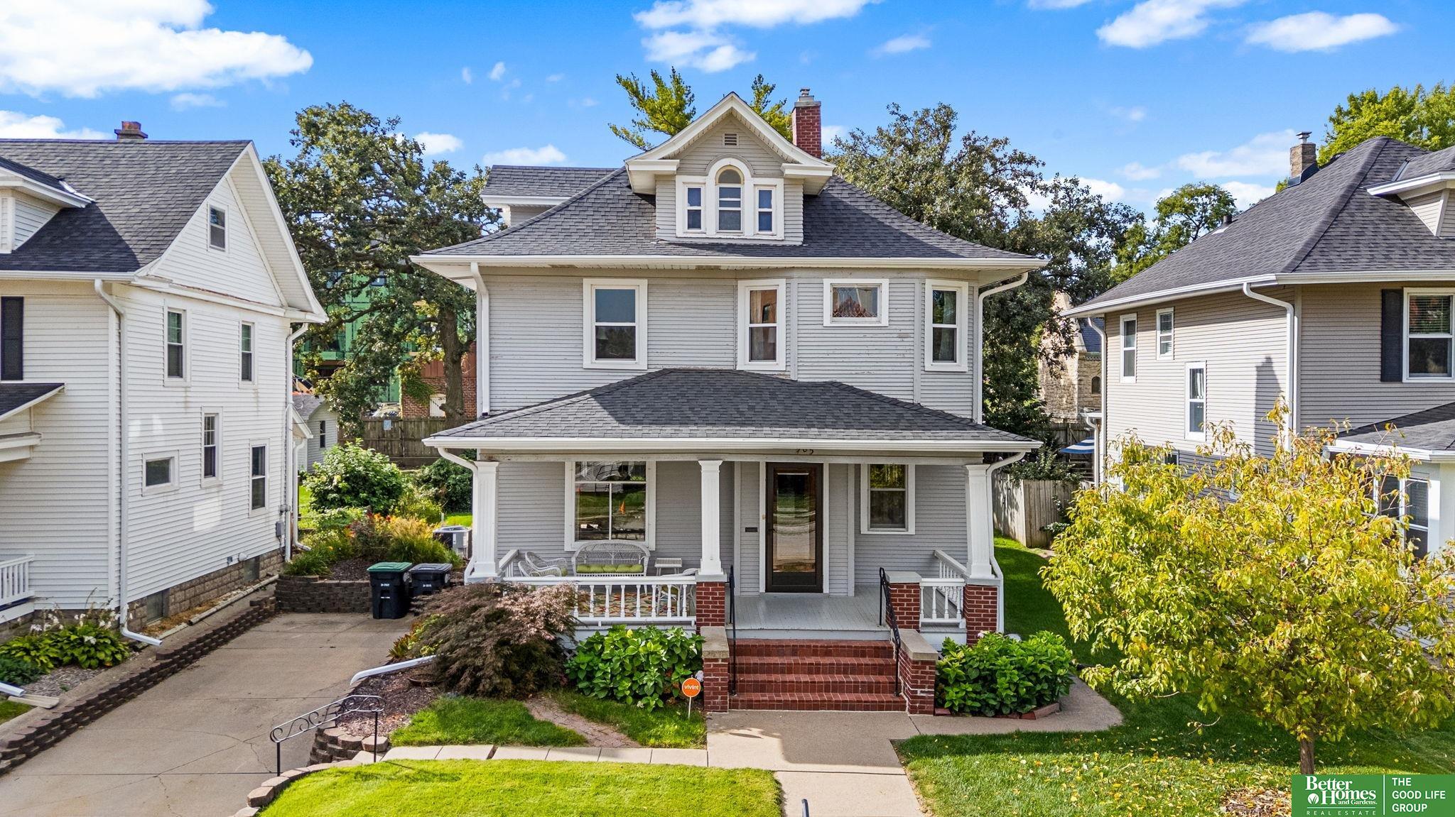 905 William Street