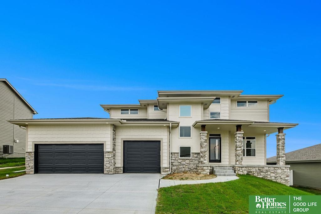 11018 N 161st Street