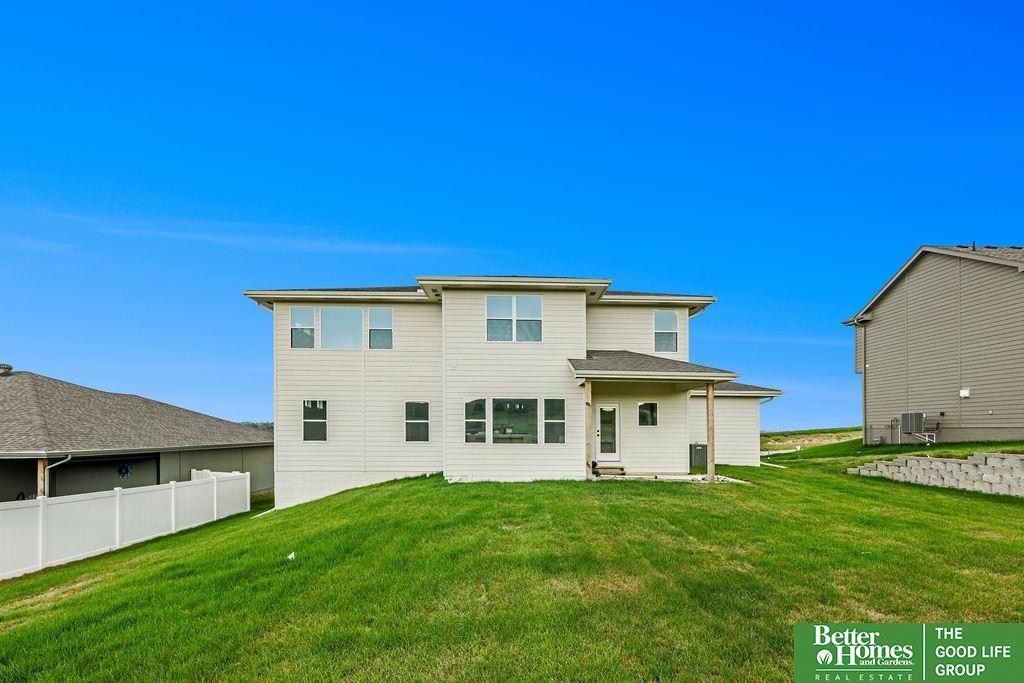 11018 N 161st Street