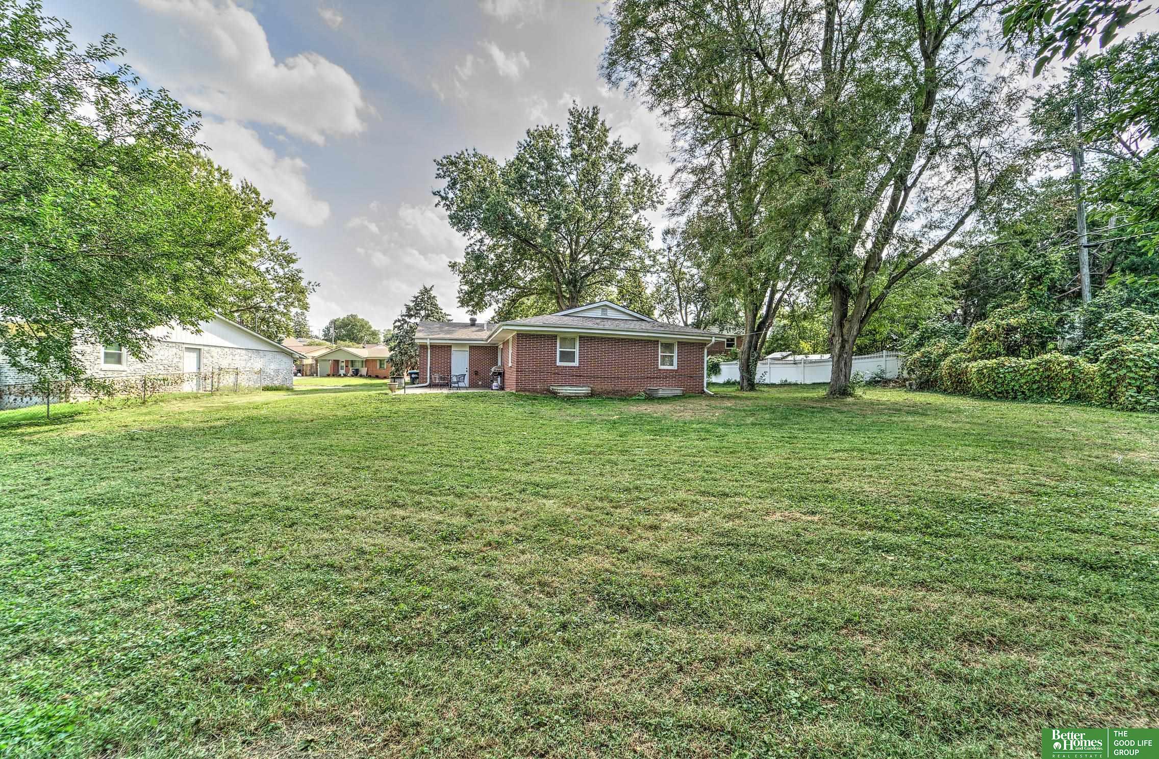 7437 Schuyler Drive
