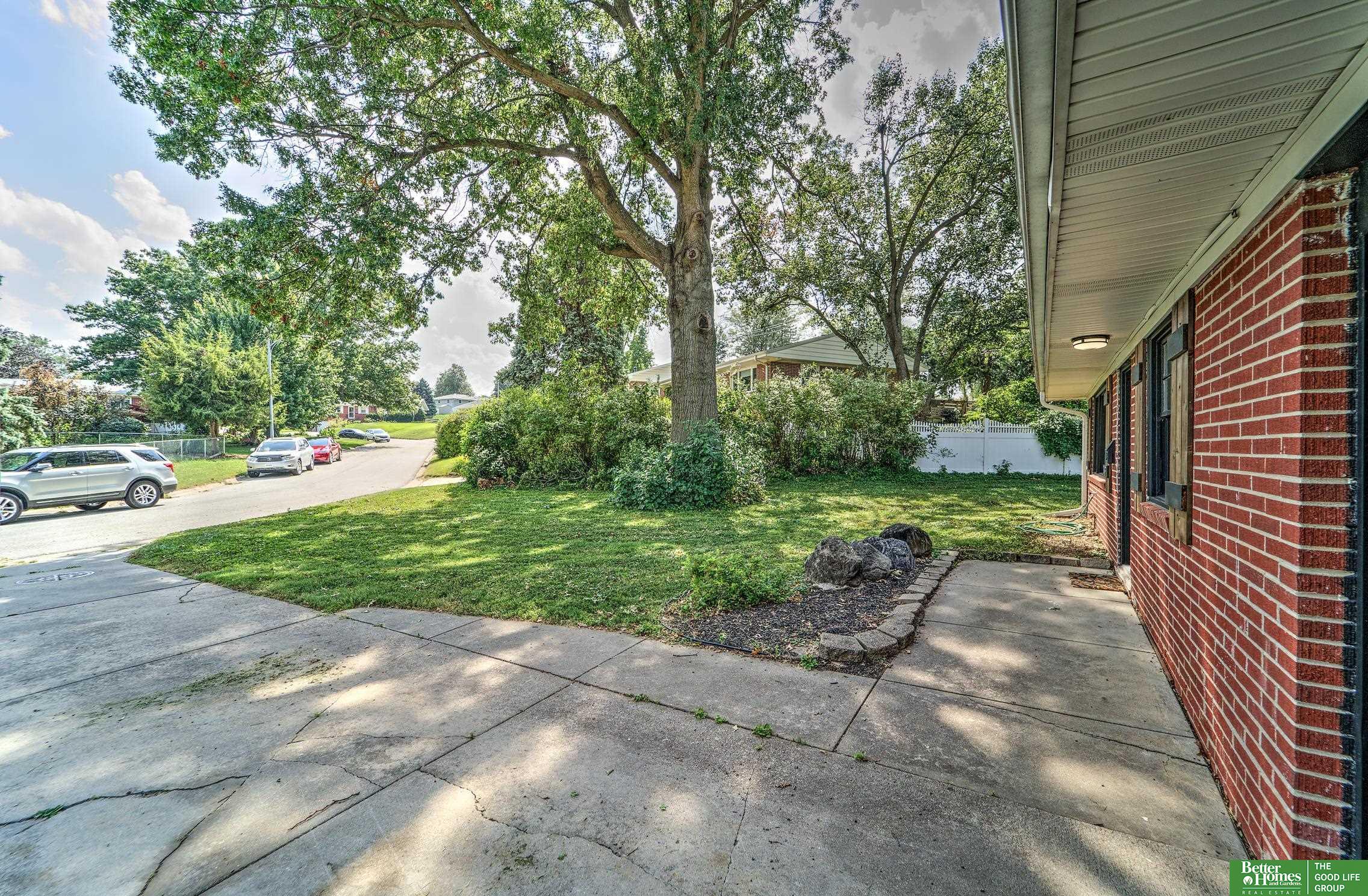 7437 Schuyler Drive