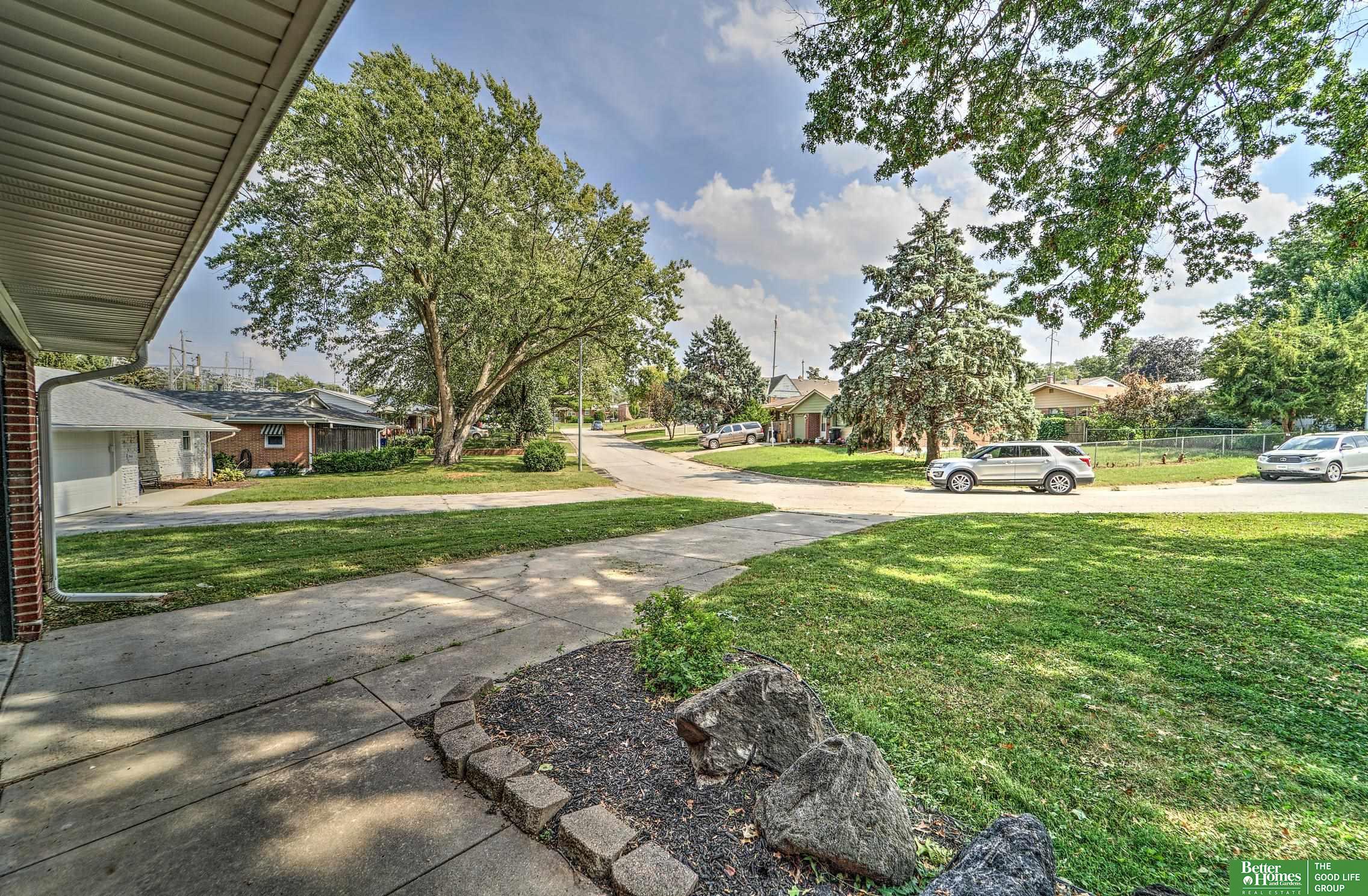 7437 Schuyler Drive