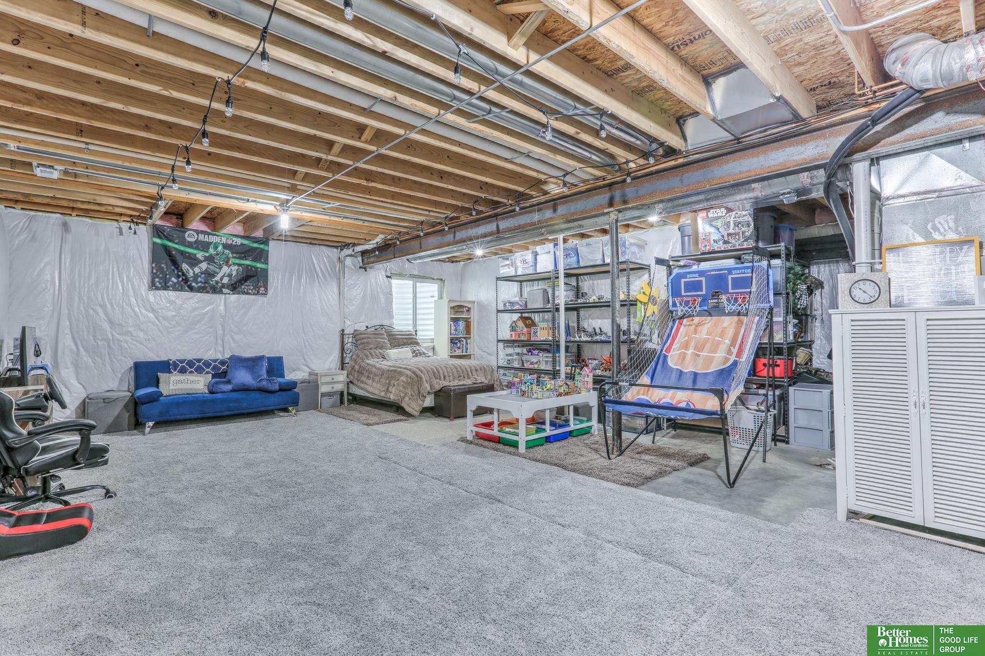3513 S 201 Circle