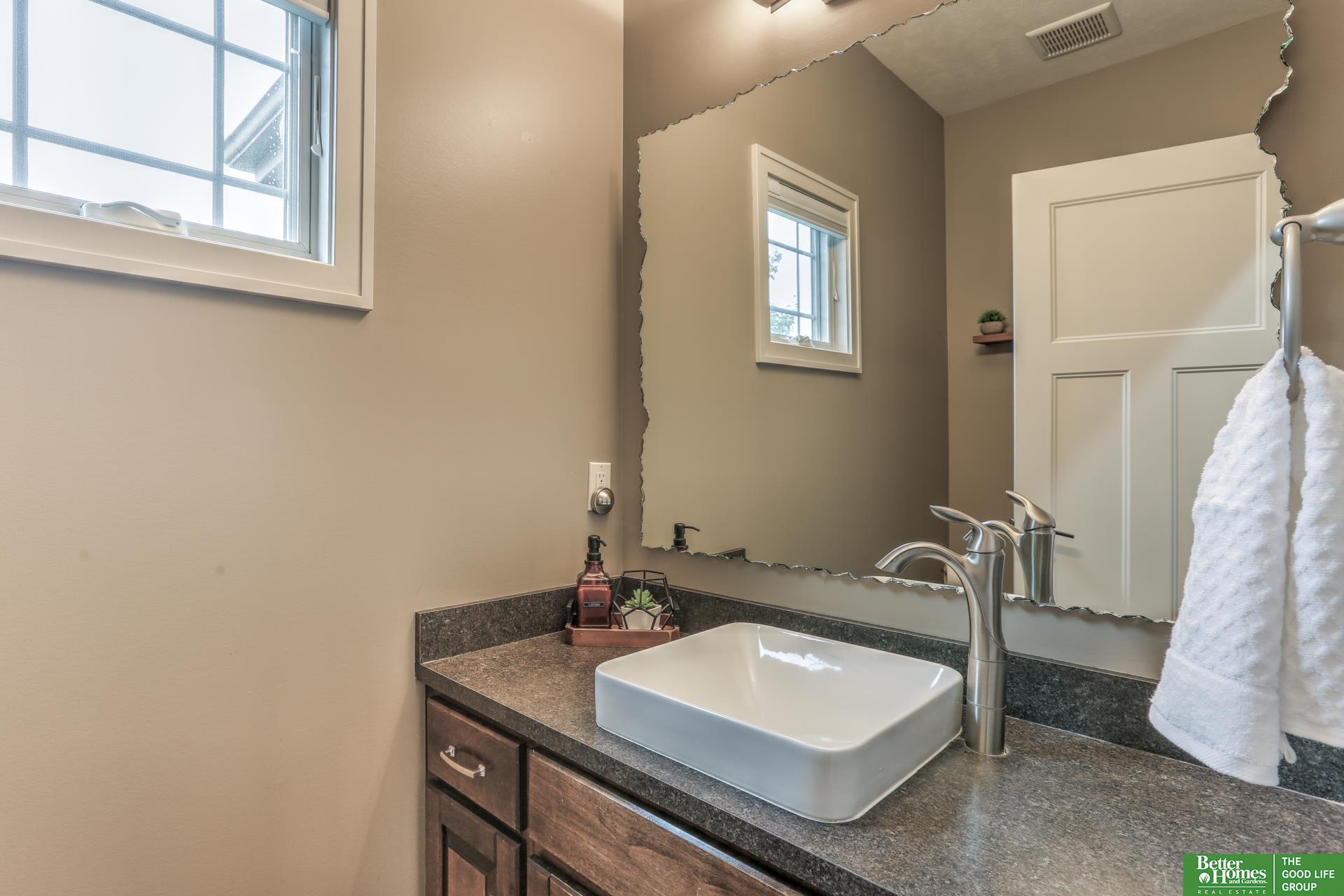 3513 S 201 Circle