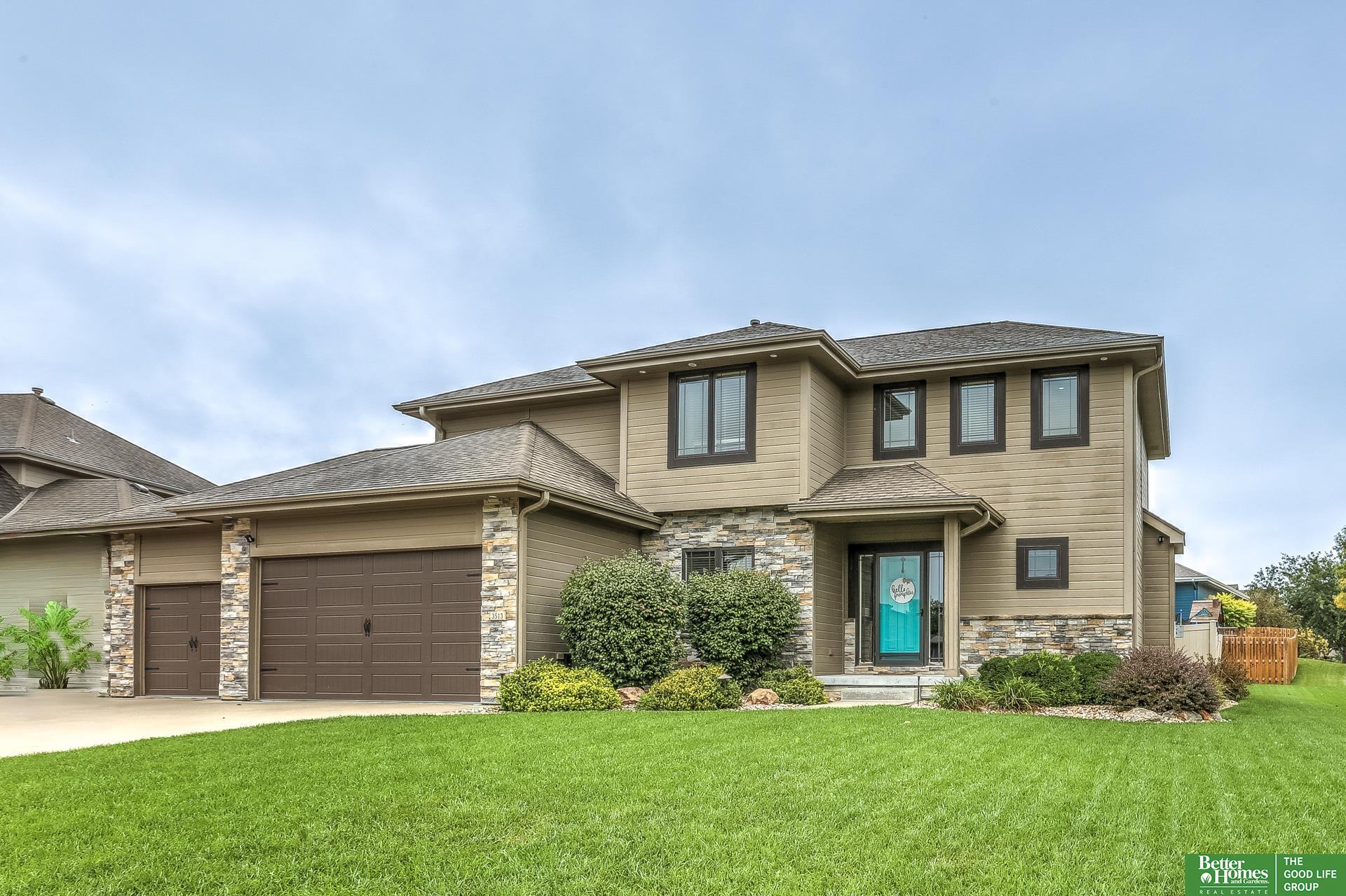 3513 S 201 Circle