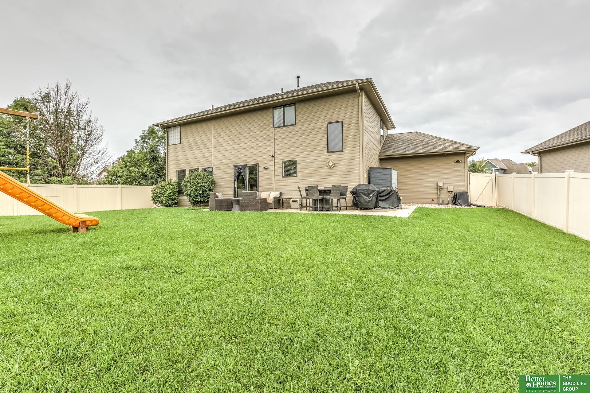 3513 S 201 Circle