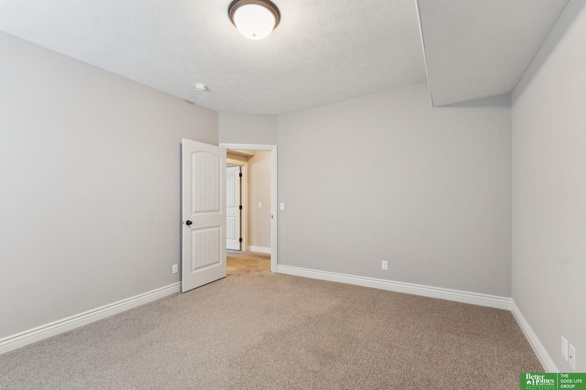 12121 Montauk Drive