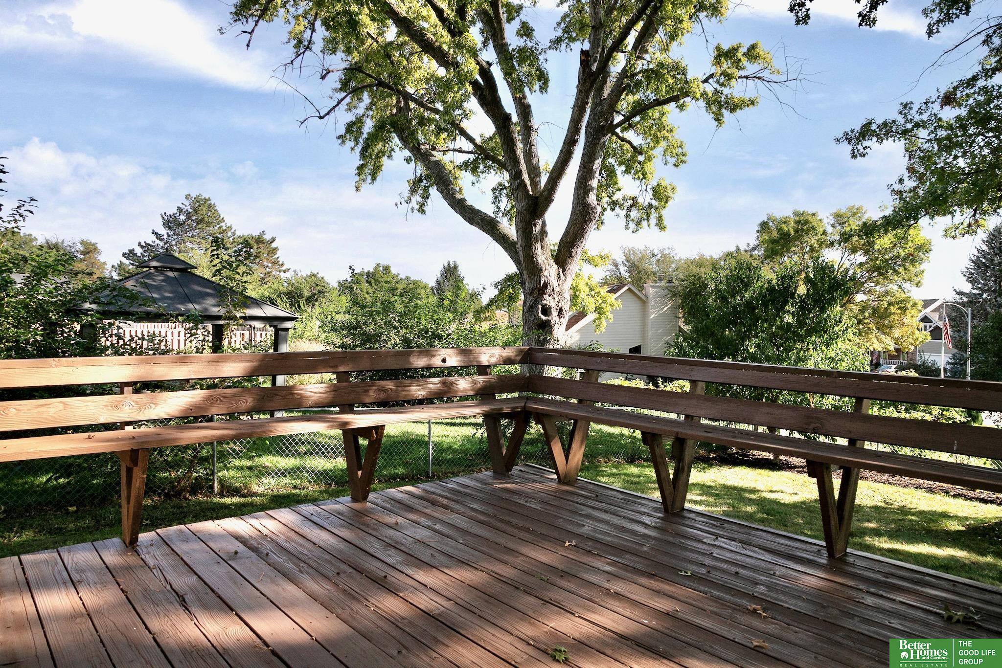 906 Chisholm Trail