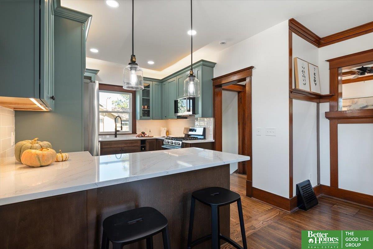 6524 N 24th Street