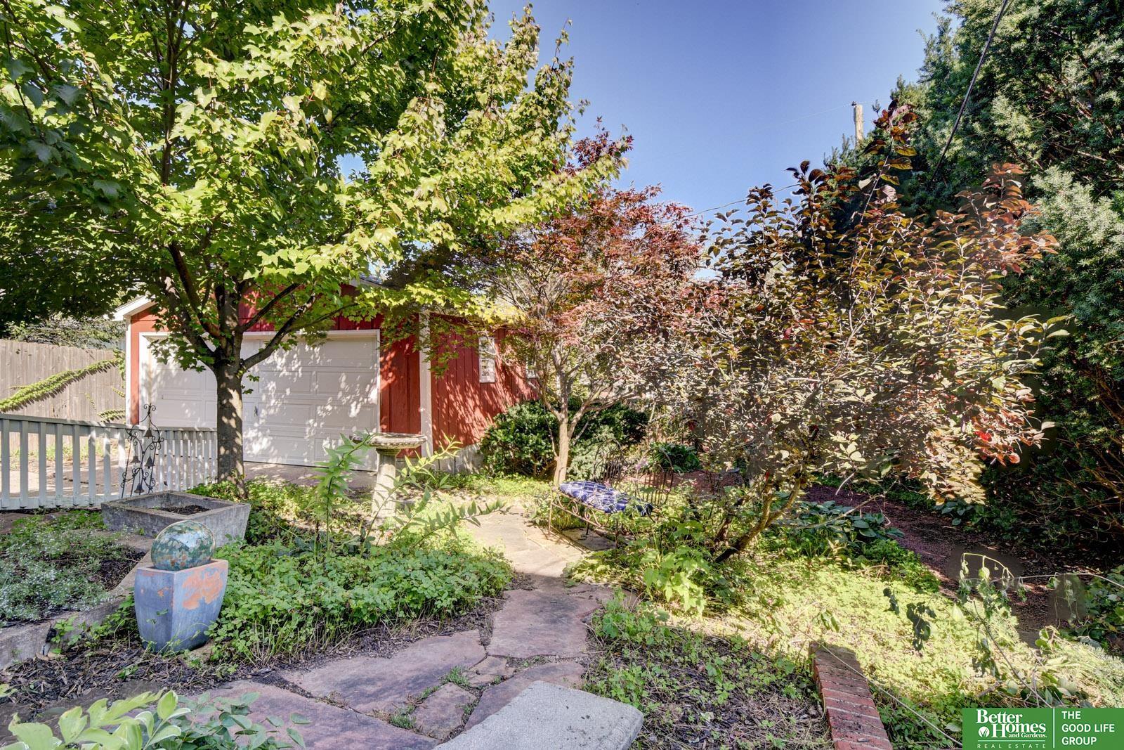 5616 Emile Street