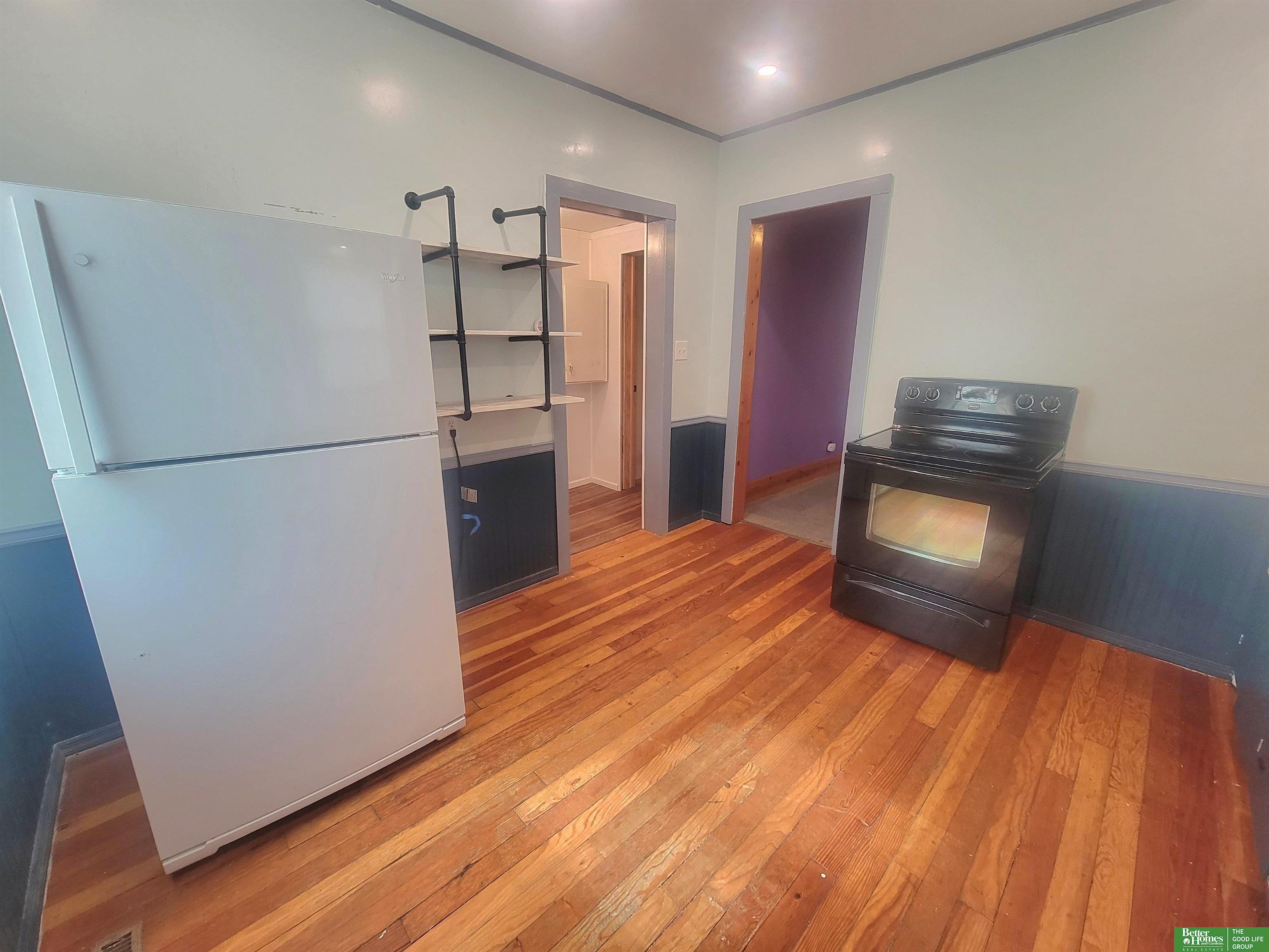 618 E 4th Street