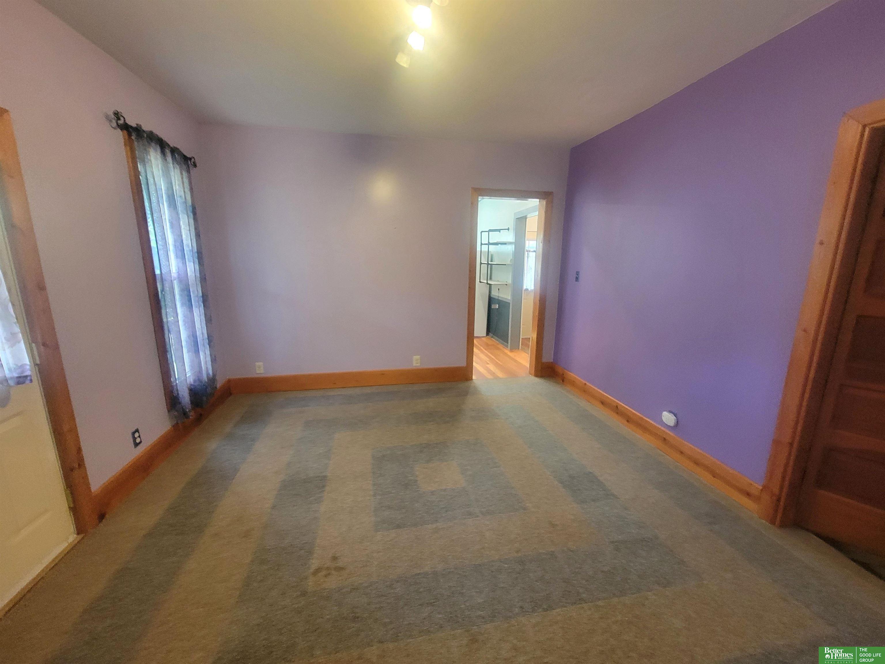 618 E 4th Street