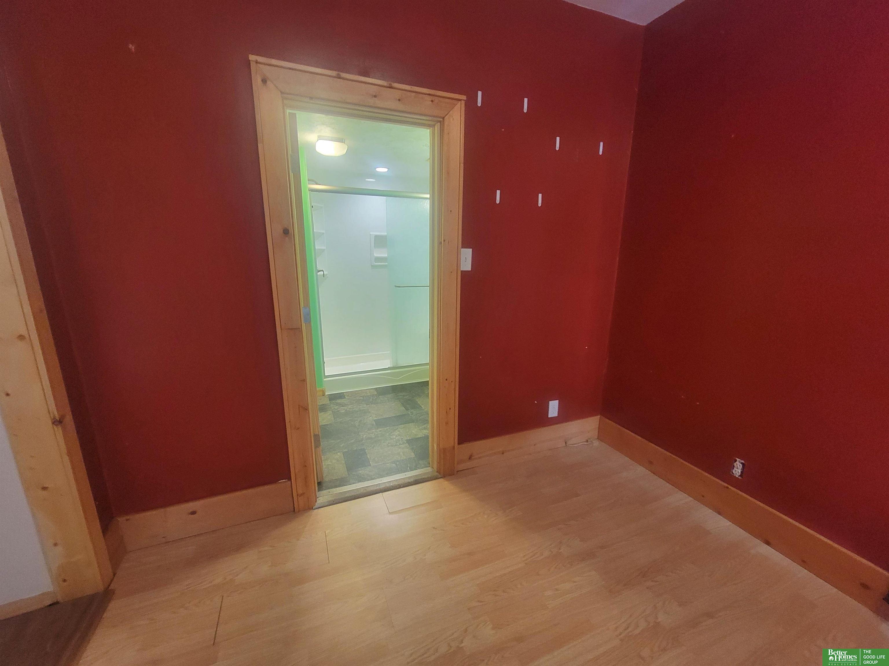 618 E 4th Street
