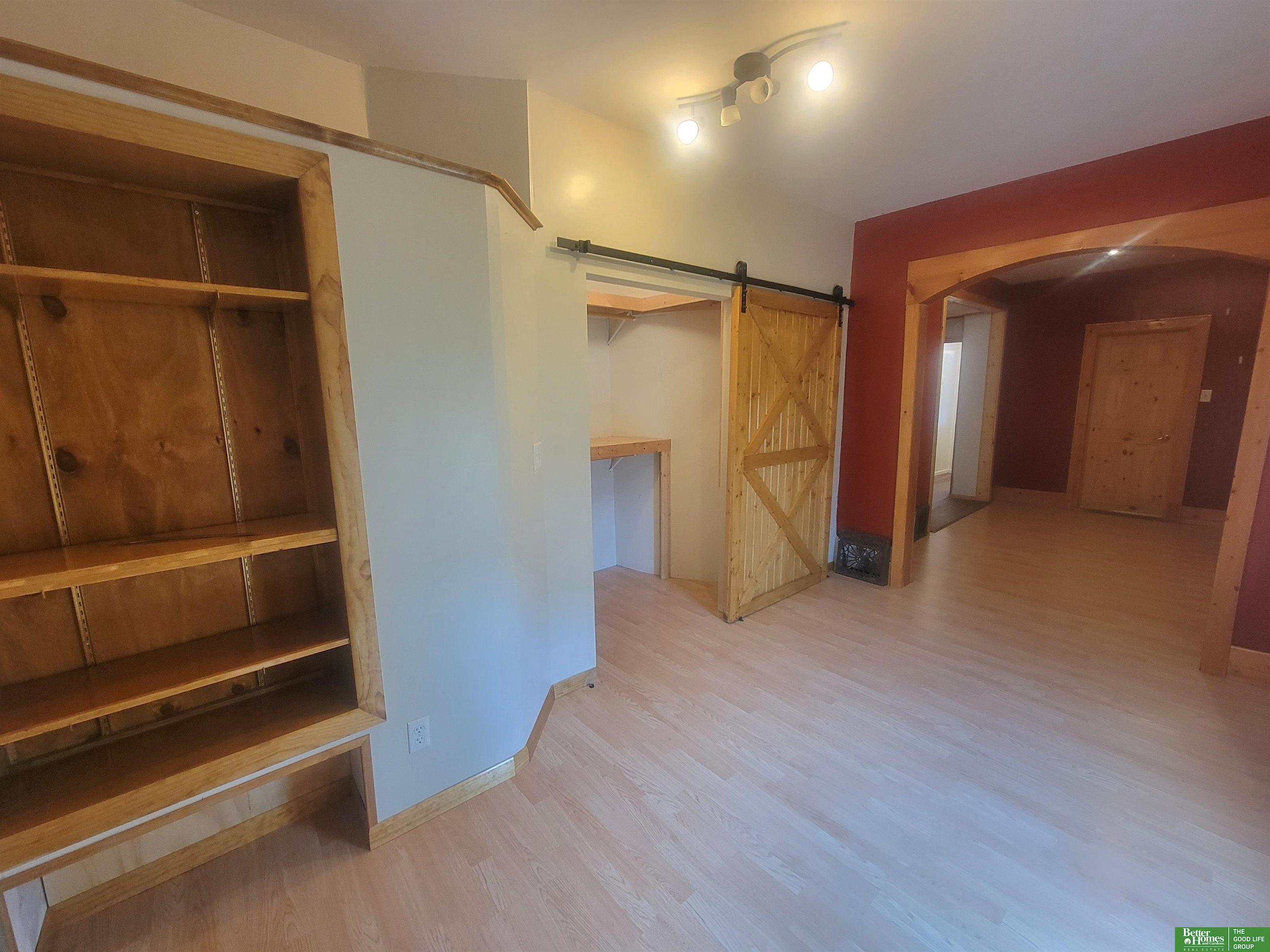 618 E 4th Street