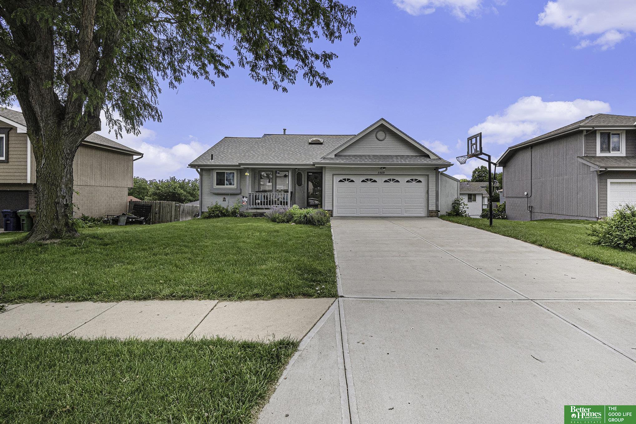 3309 Lookingglass Drive