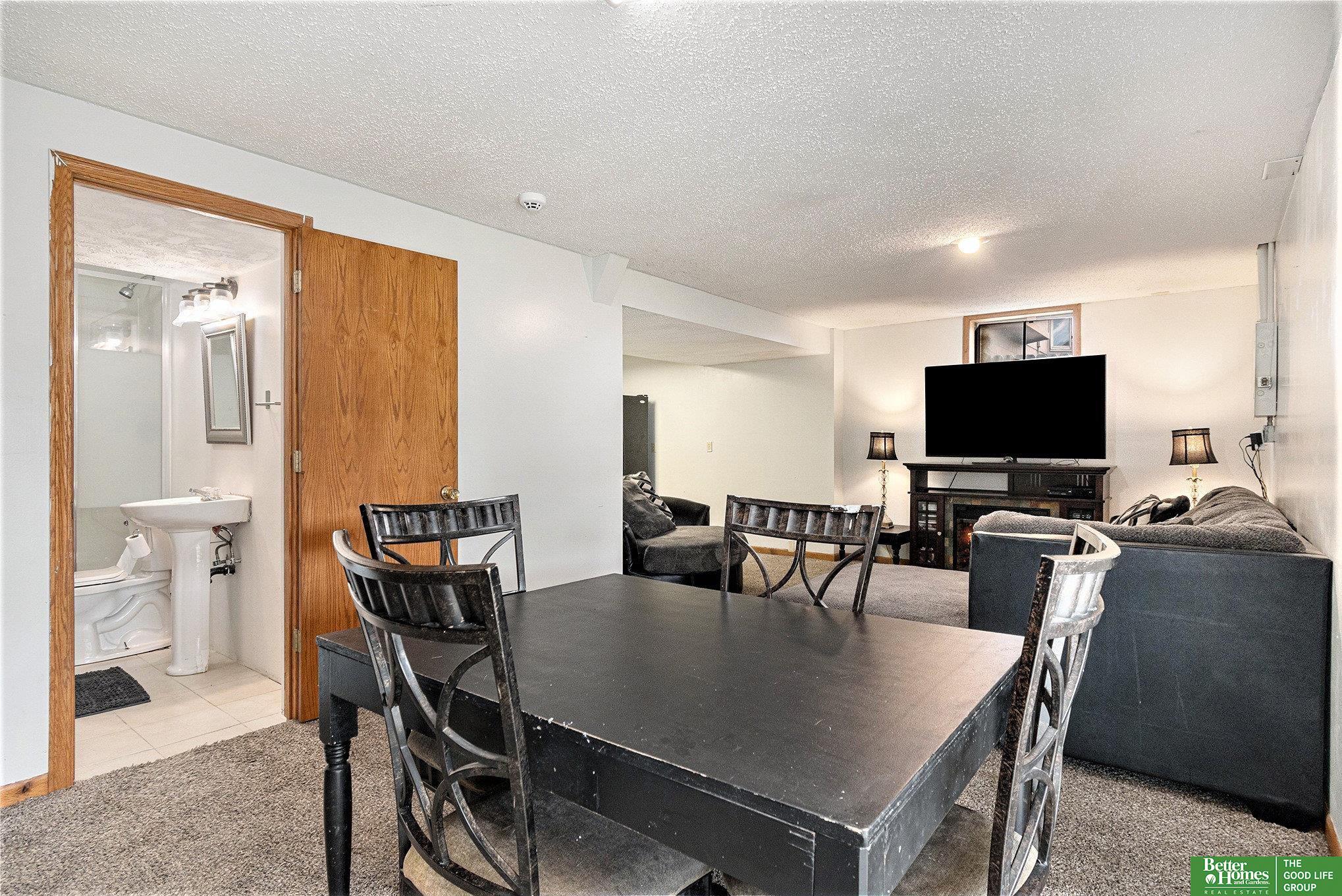 3309 Lookingglass Drive