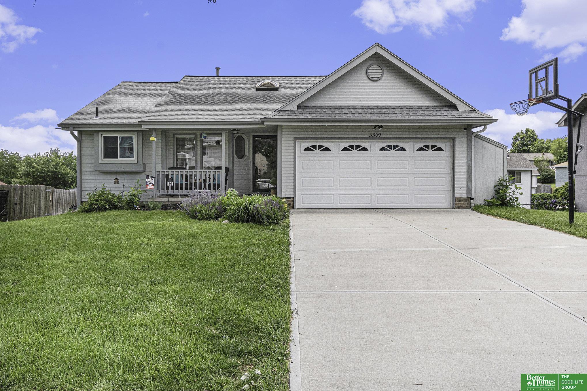 3309 Lookingglass Drive