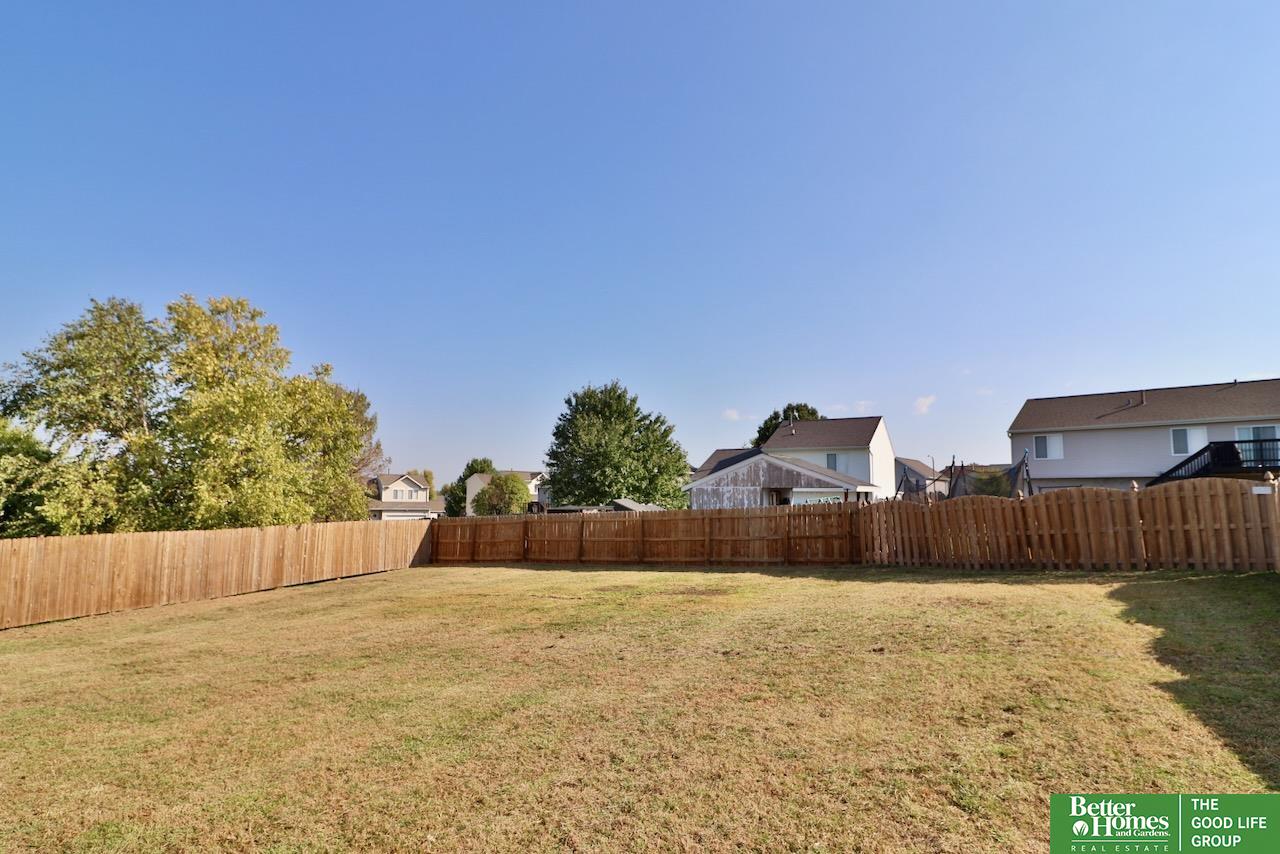 8013 S 159Th Street