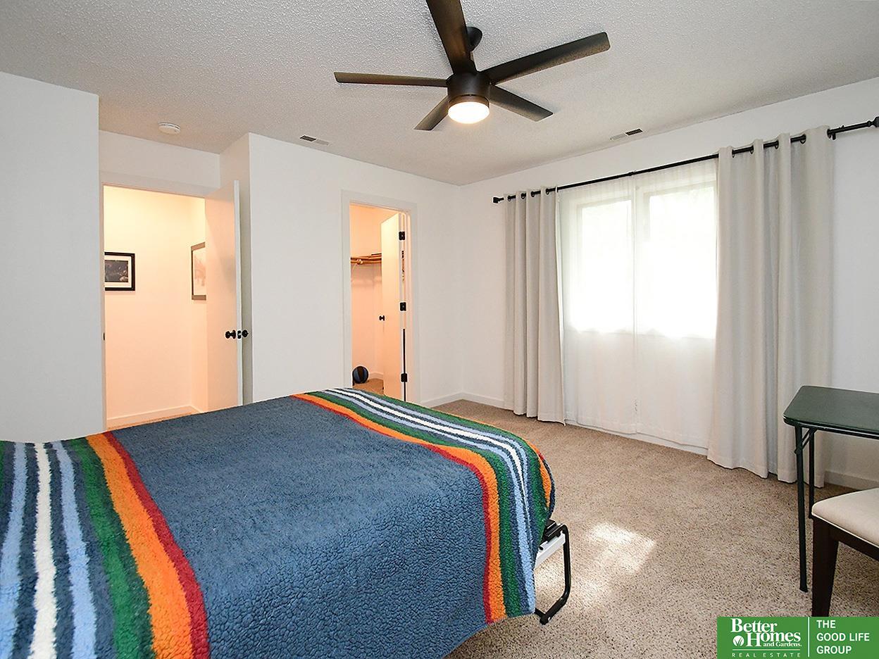 524 S 36 Court