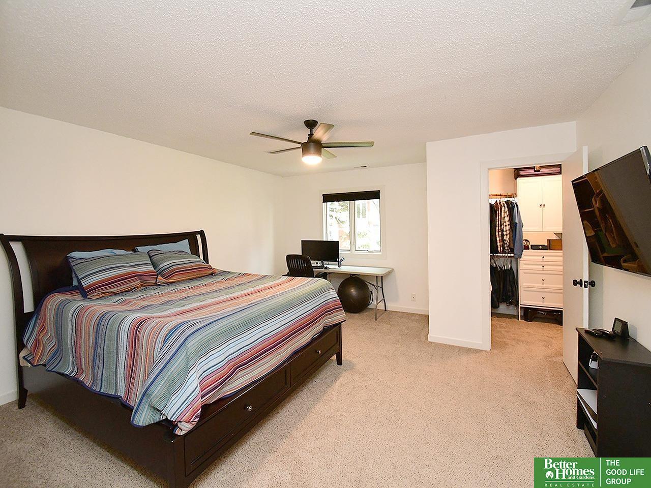524 S 36 Court