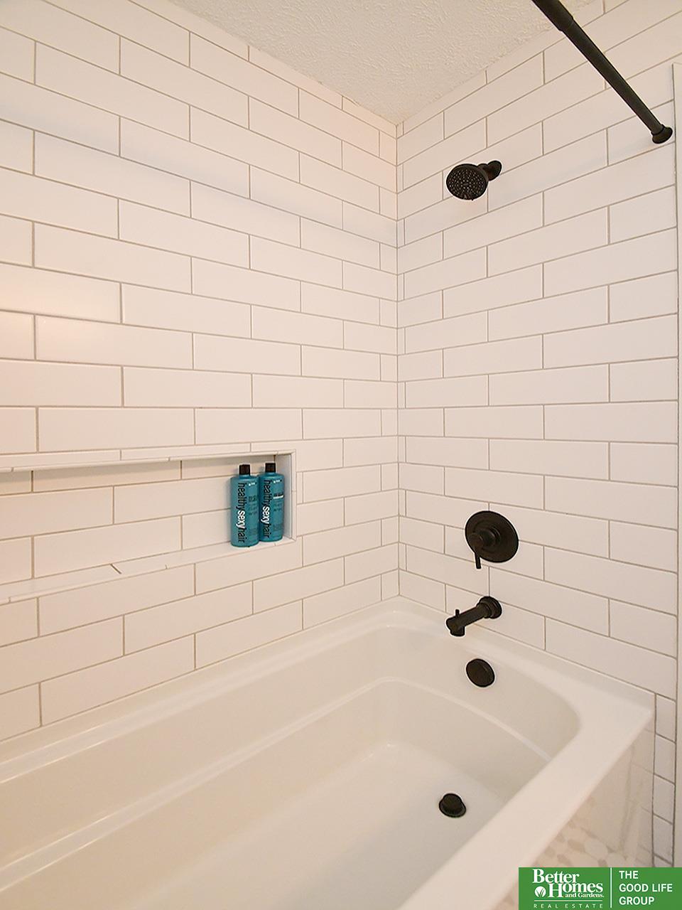 524 S 36 Court