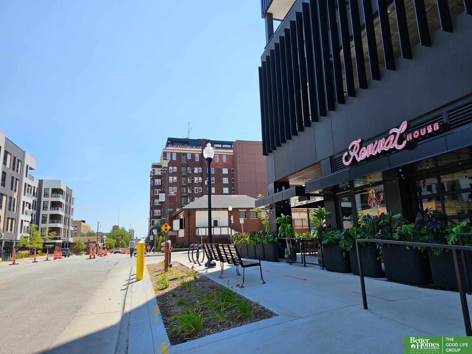 524 S 36 Court