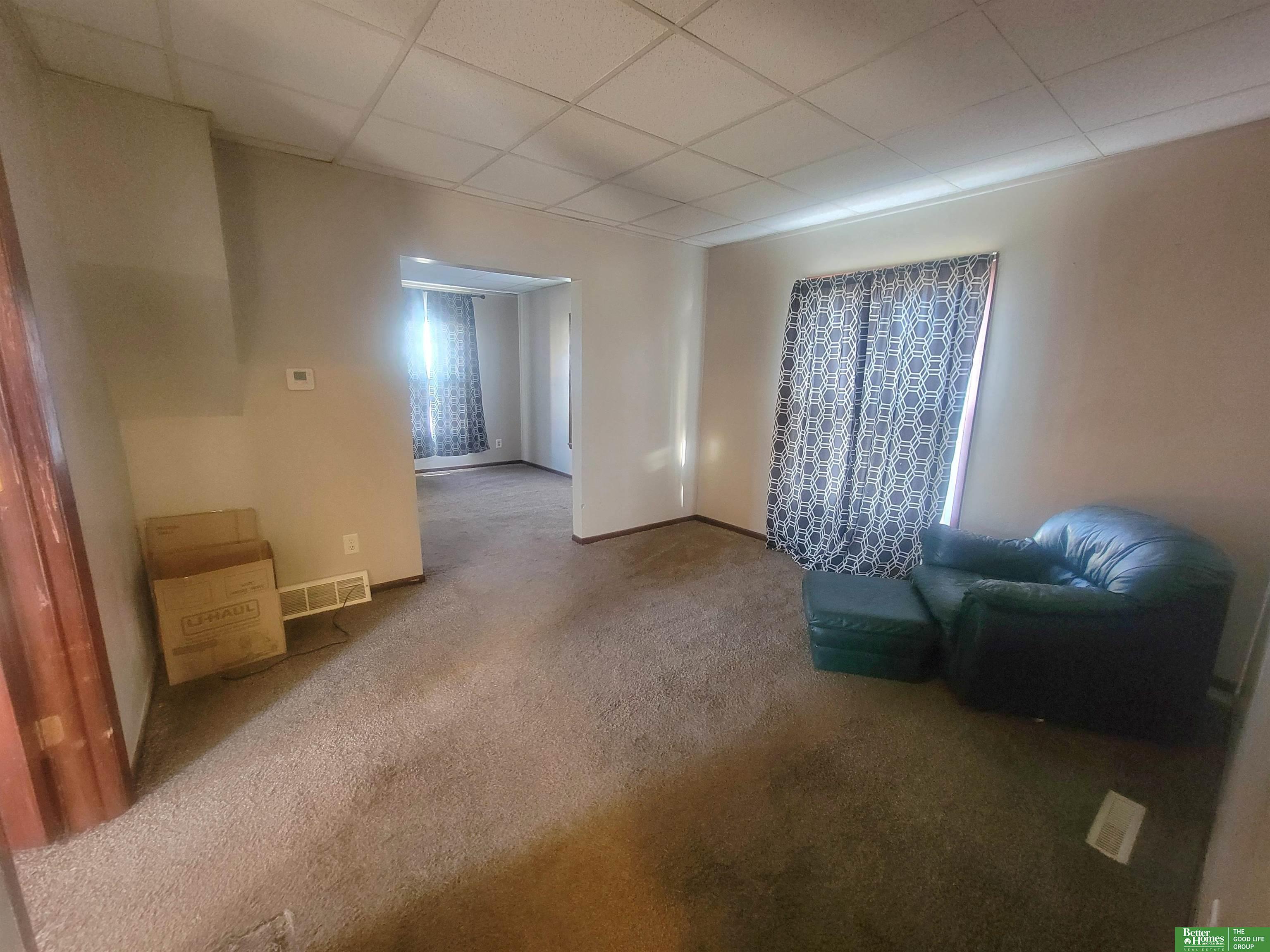 320 E 4th Street
