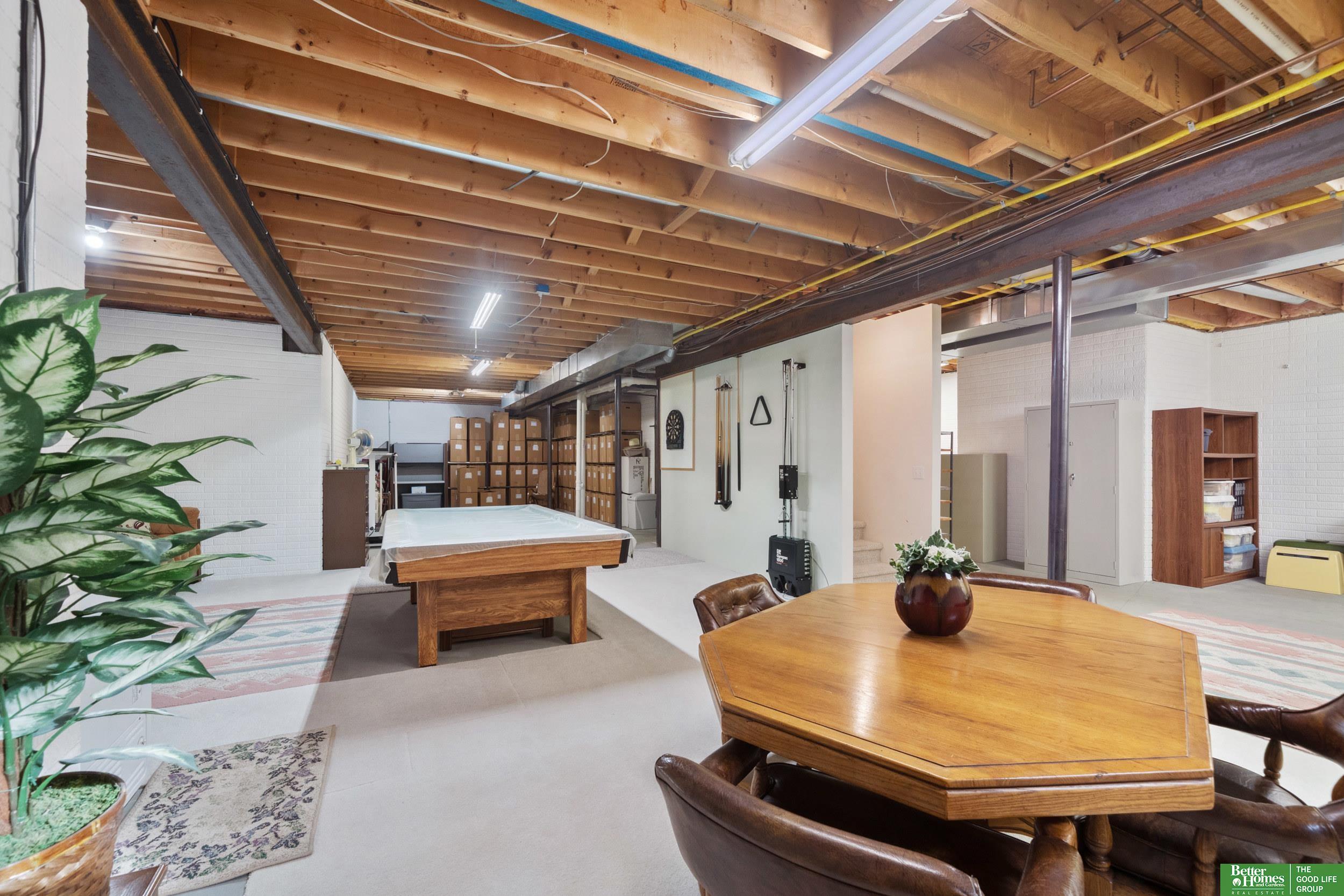804 Maple Street