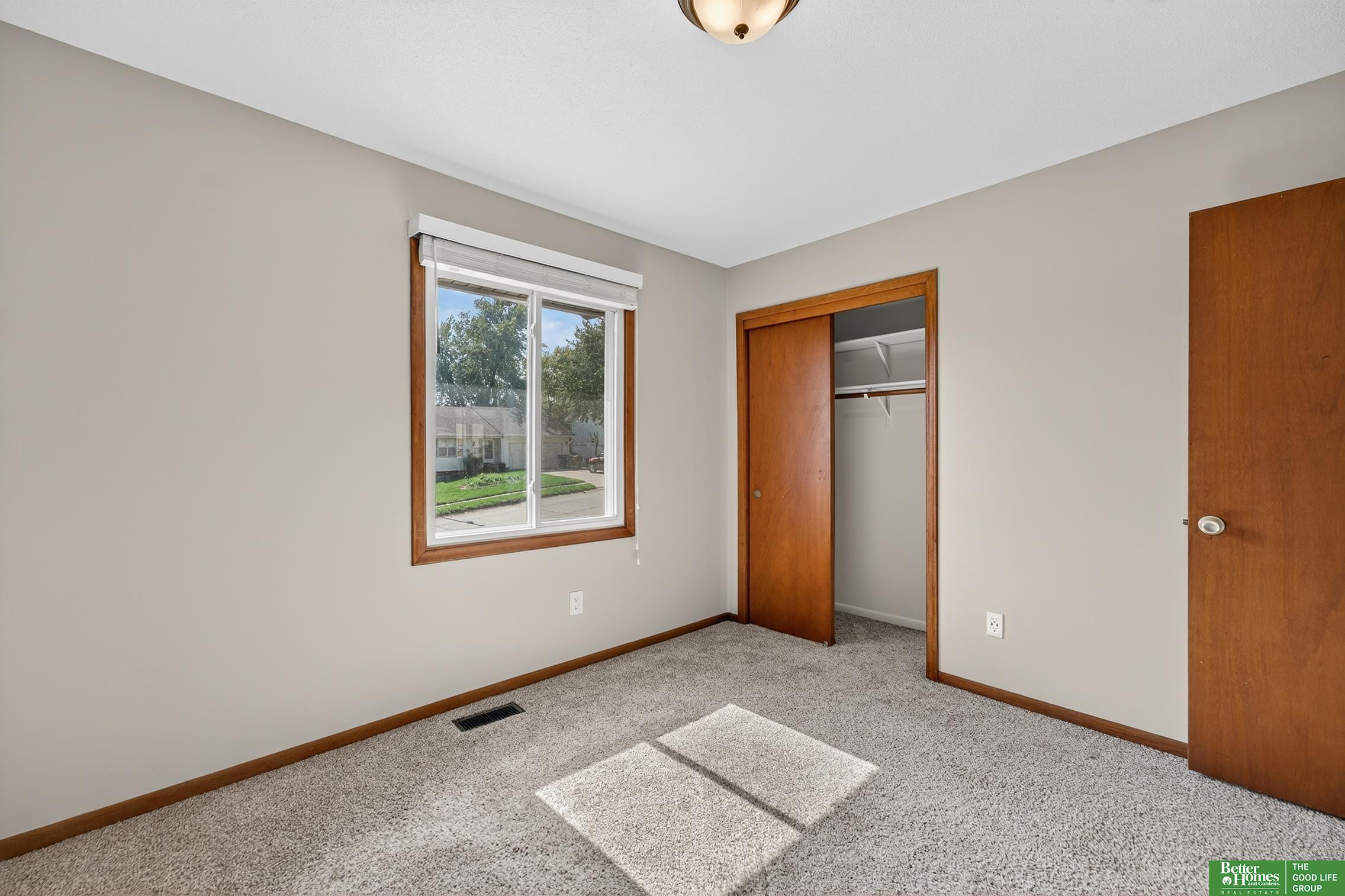 3716 Lookingglass Drive