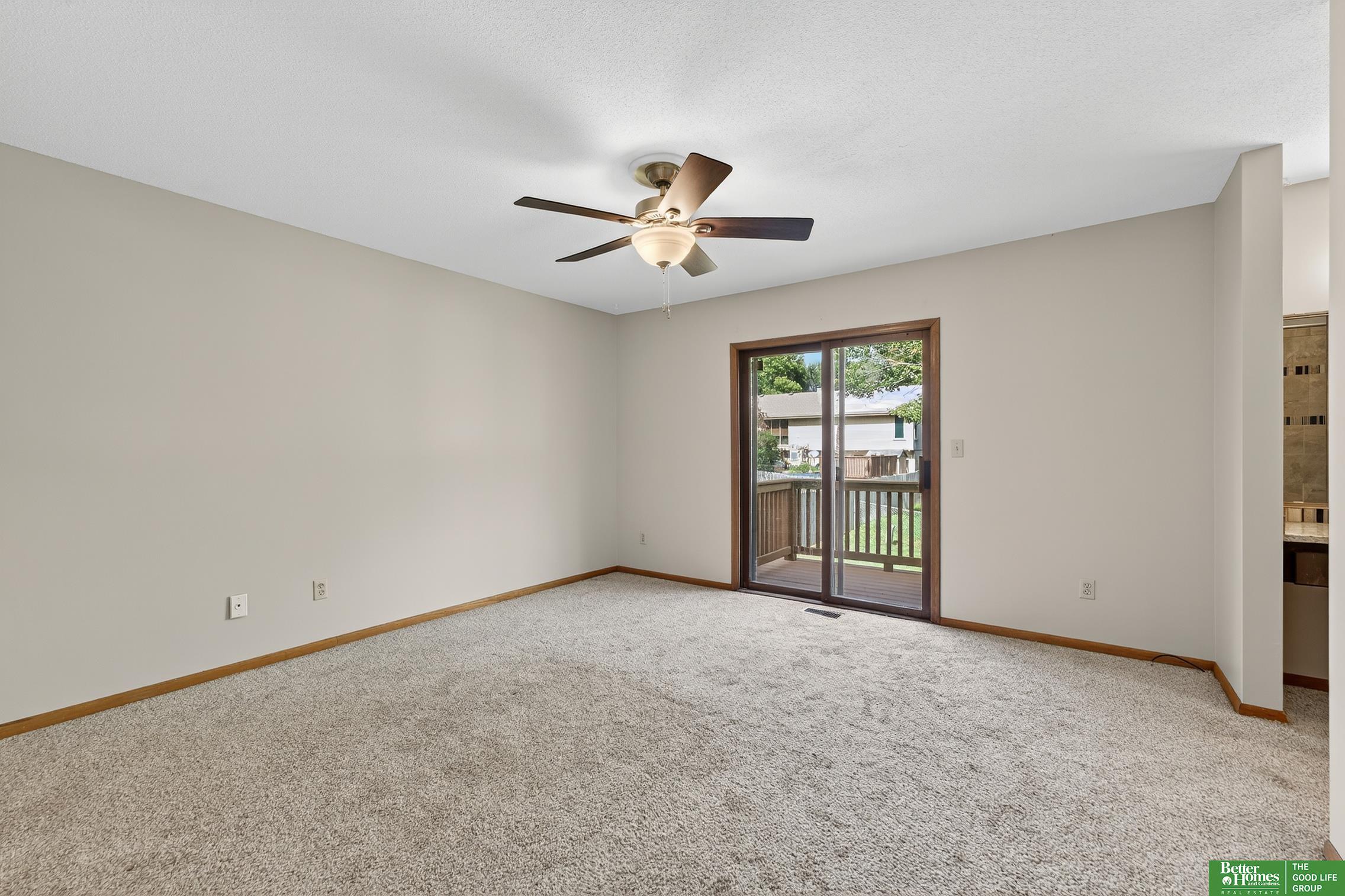 3716 Lookingglass Drive