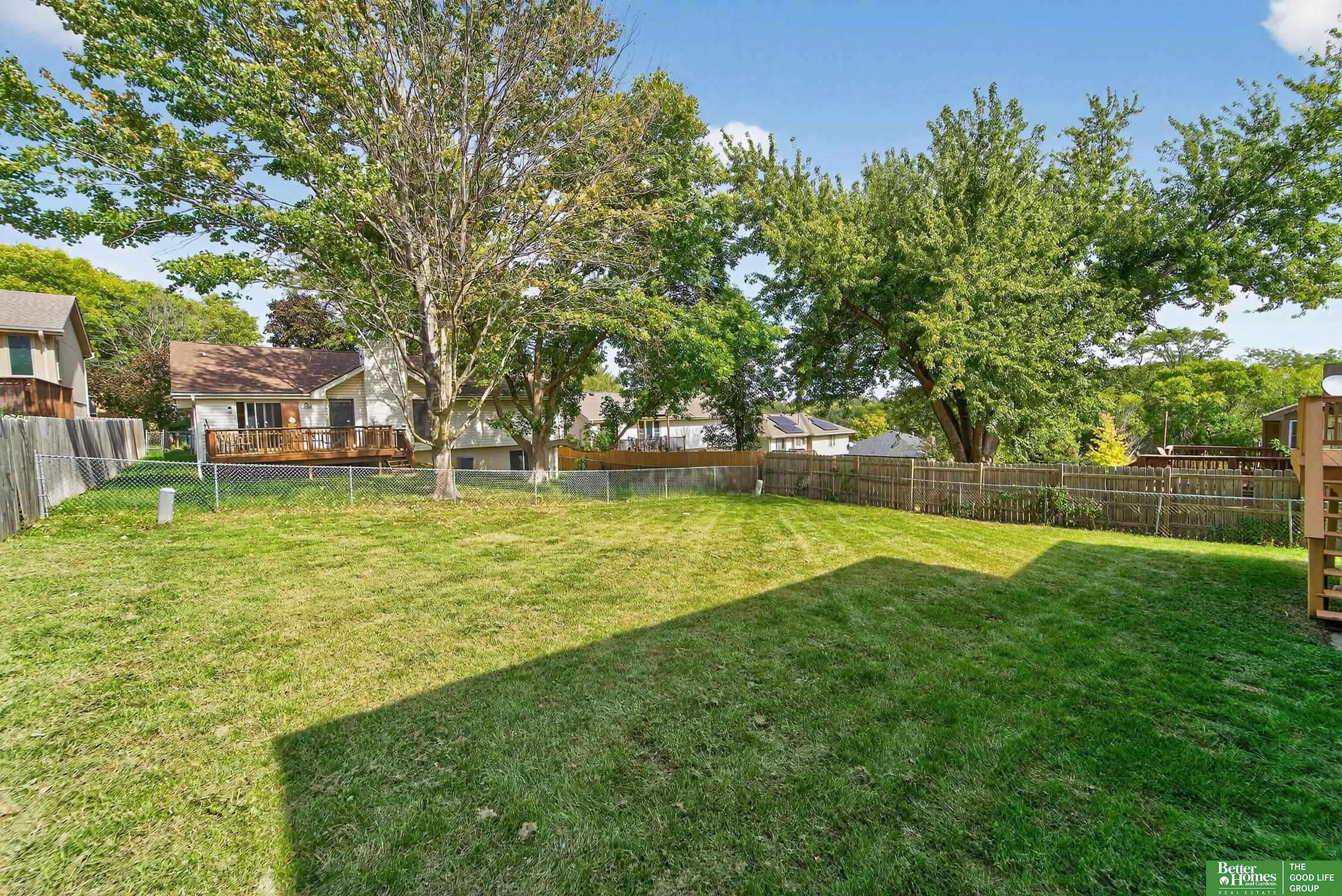 3716 Lookingglass Drive