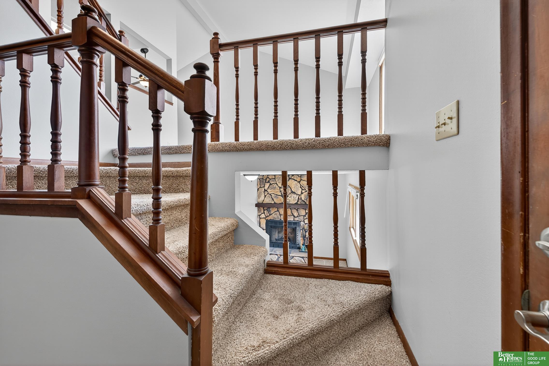3716 Lookingglass Drive