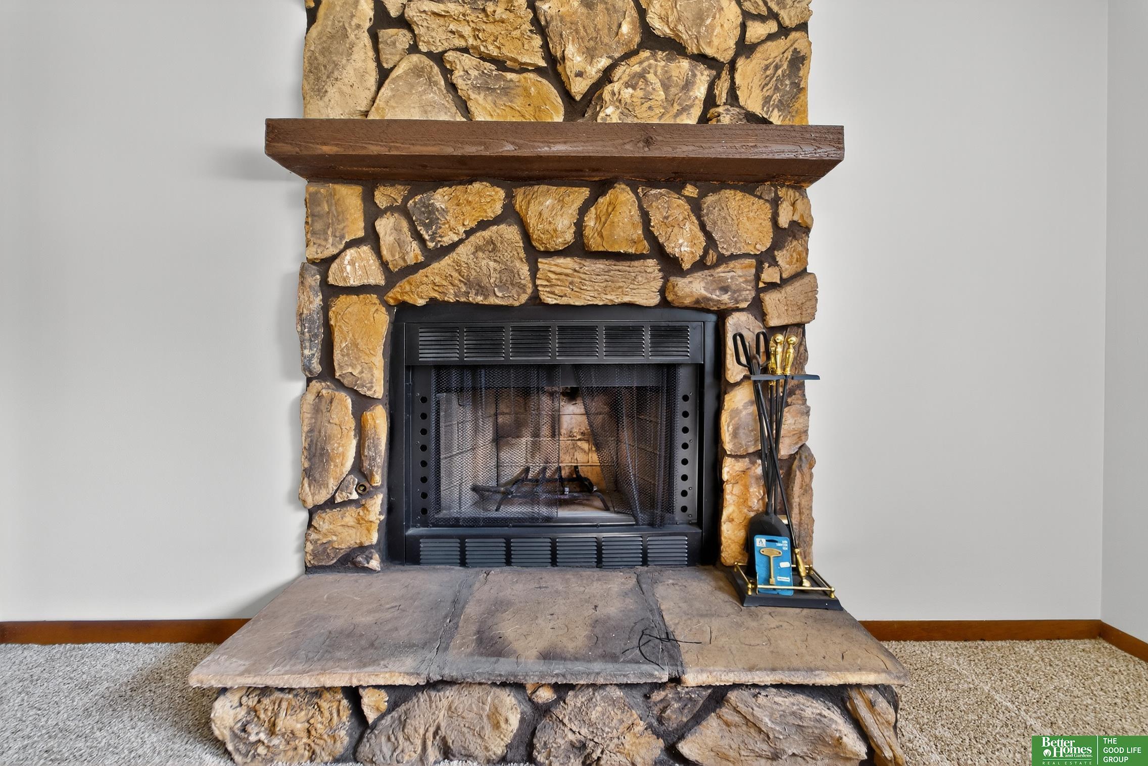 3716 Lookingglass Drive