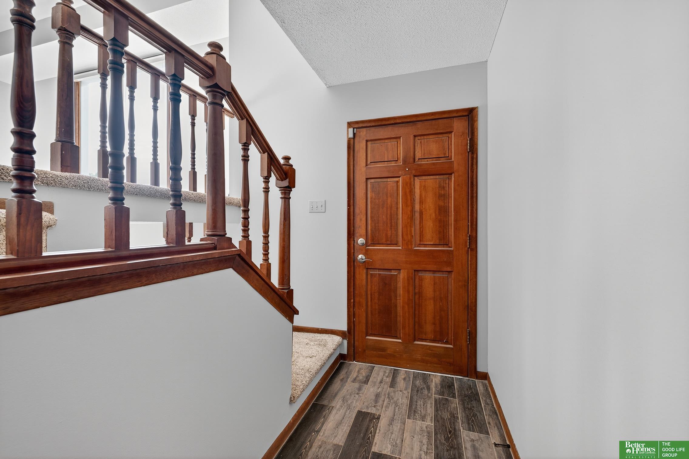 3716 Lookingglass Drive